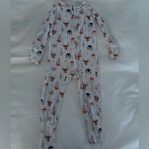 Laney Baby holiday Animal Print Footie Pajama - White